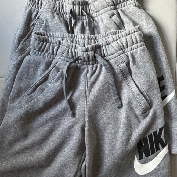 SOLD! - Picture 3 of 3